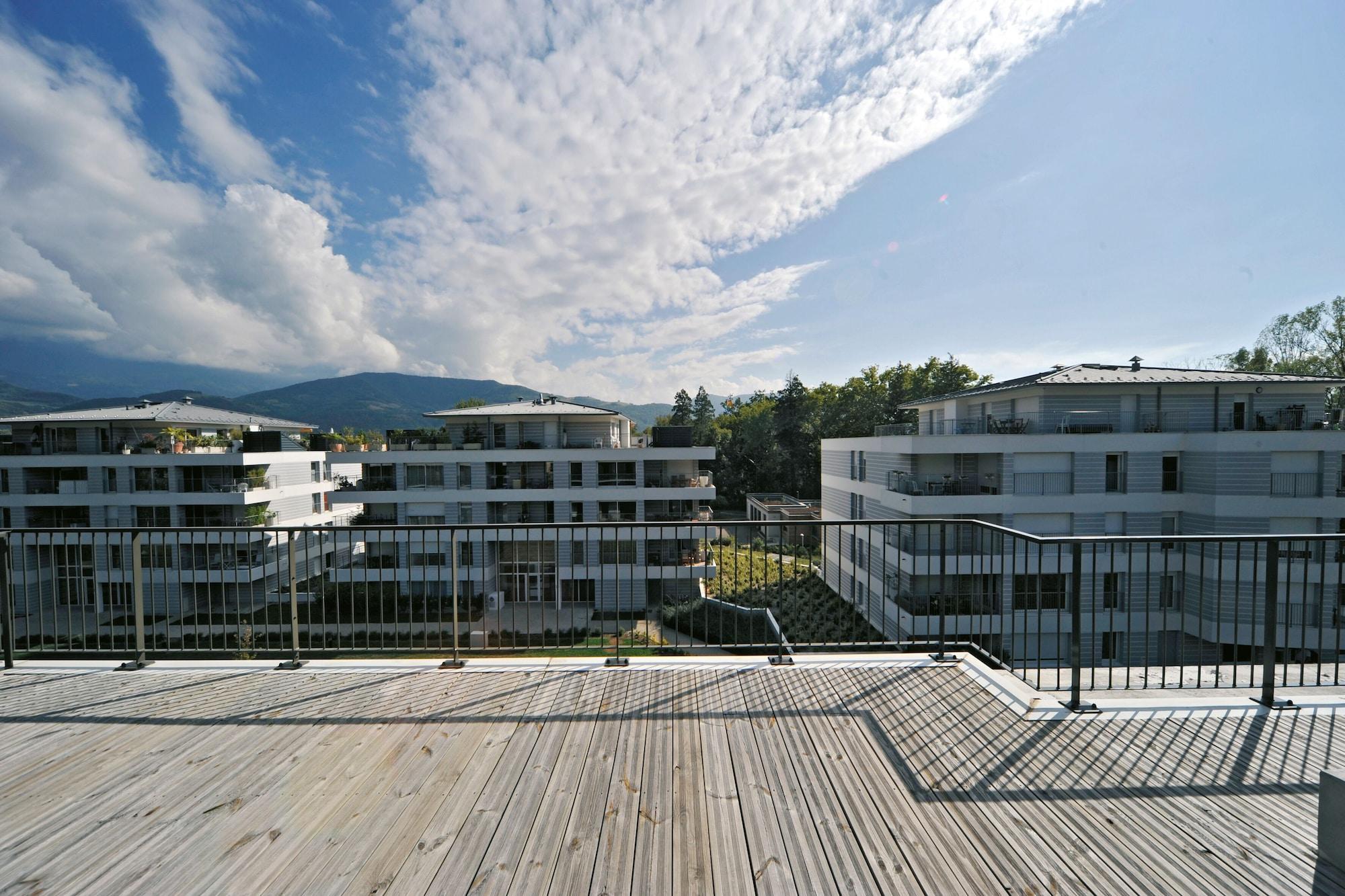 Appart'City Grenoble-Meylan Exteriör bild
